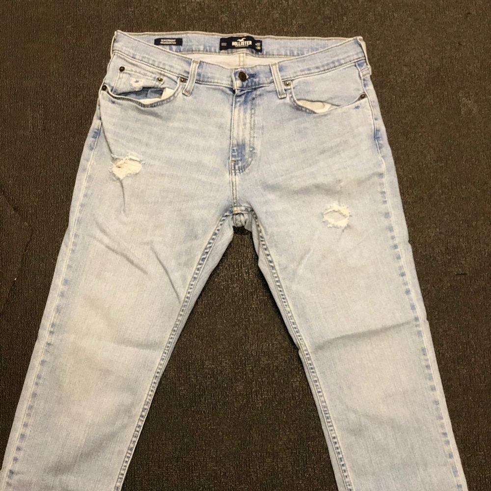 Hollister Jeans (Men’s)